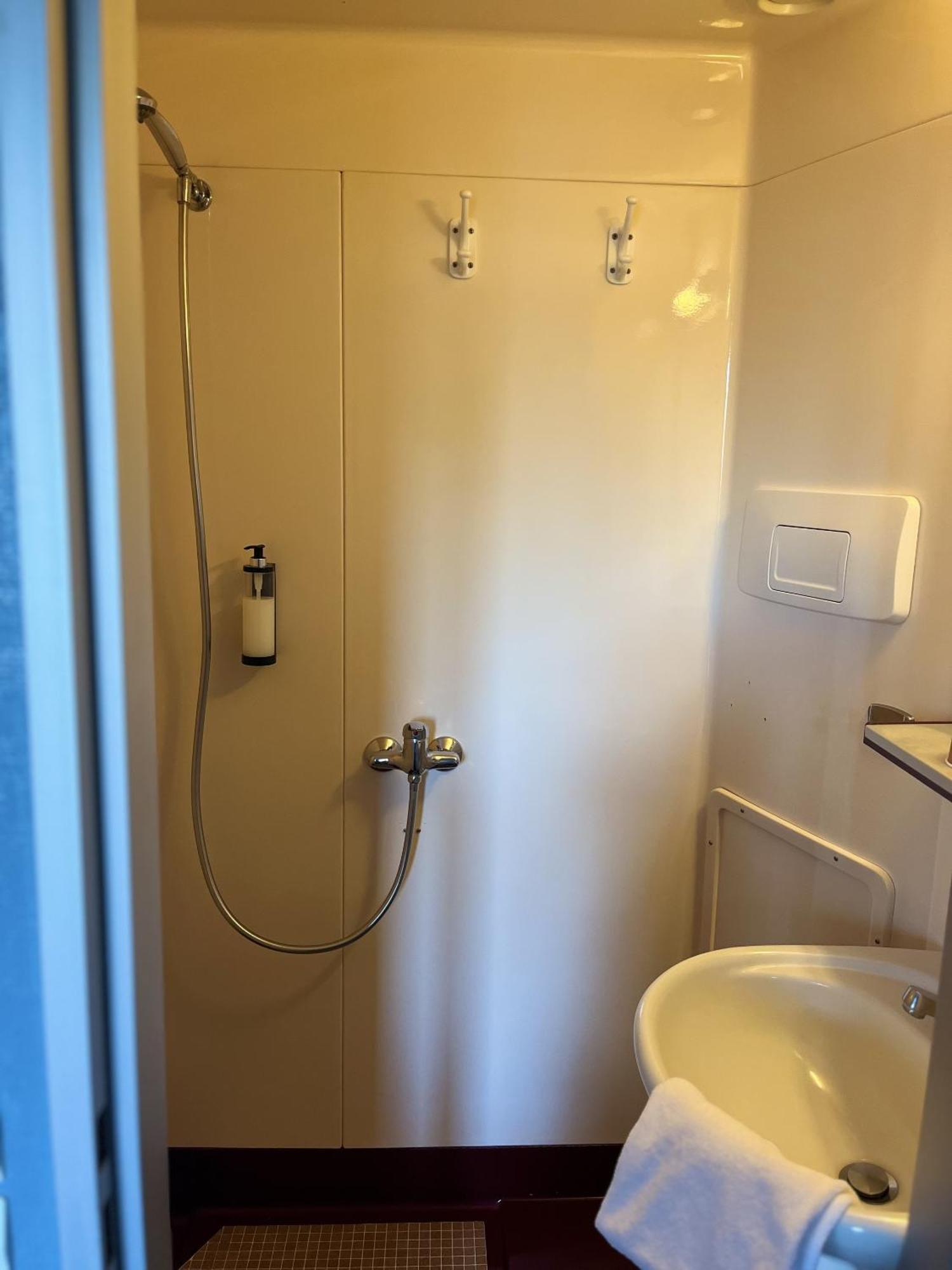 Hotel Des Pins ジュルヴィル・レ・パン 部屋 写真
