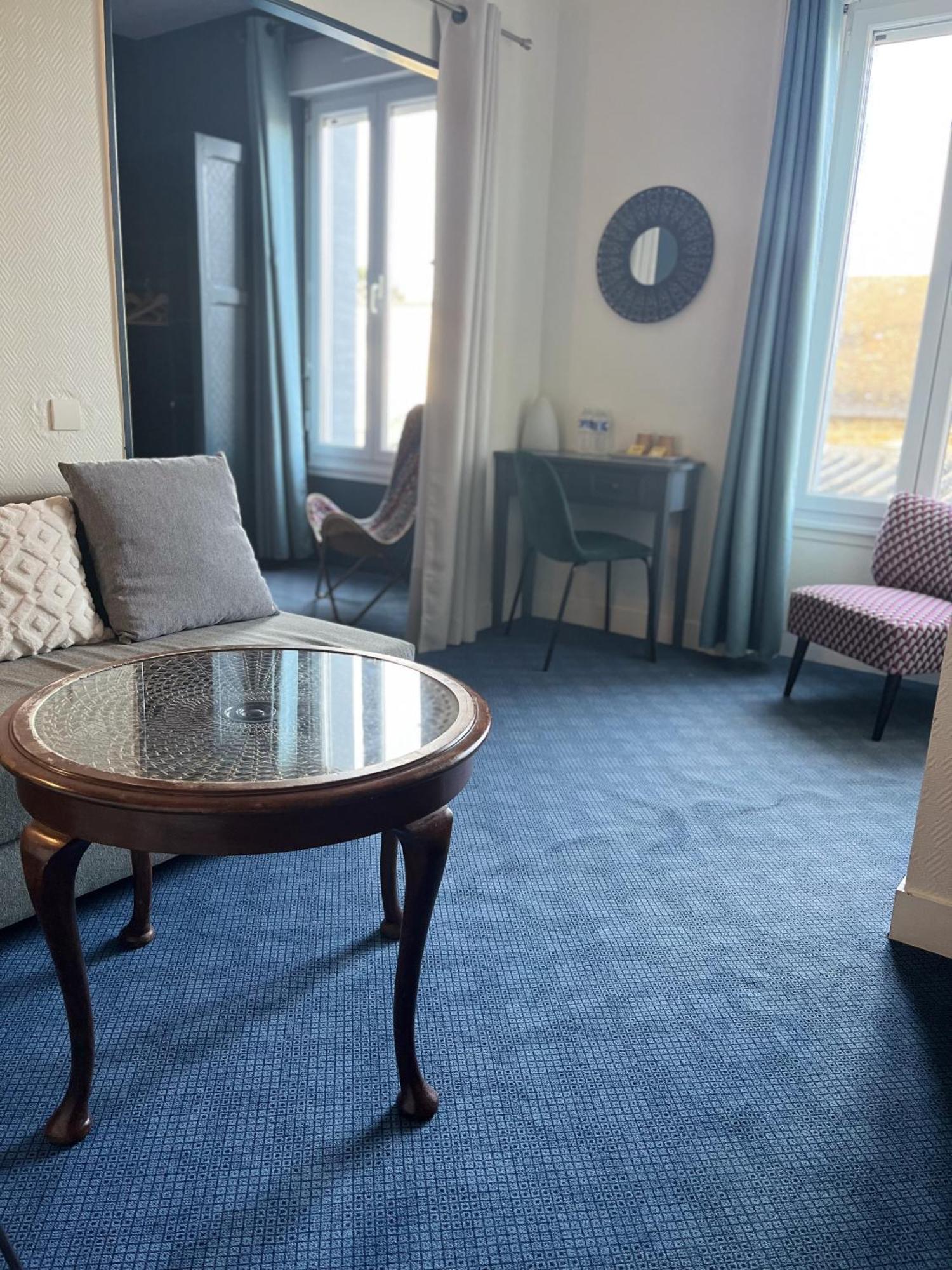 Hotel Des Pins ジュルヴィル・レ・パン 部屋 写真