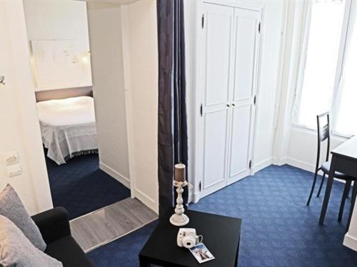 Hotel Des Pins ジュルヴィル・レ・パン 部屋 写真