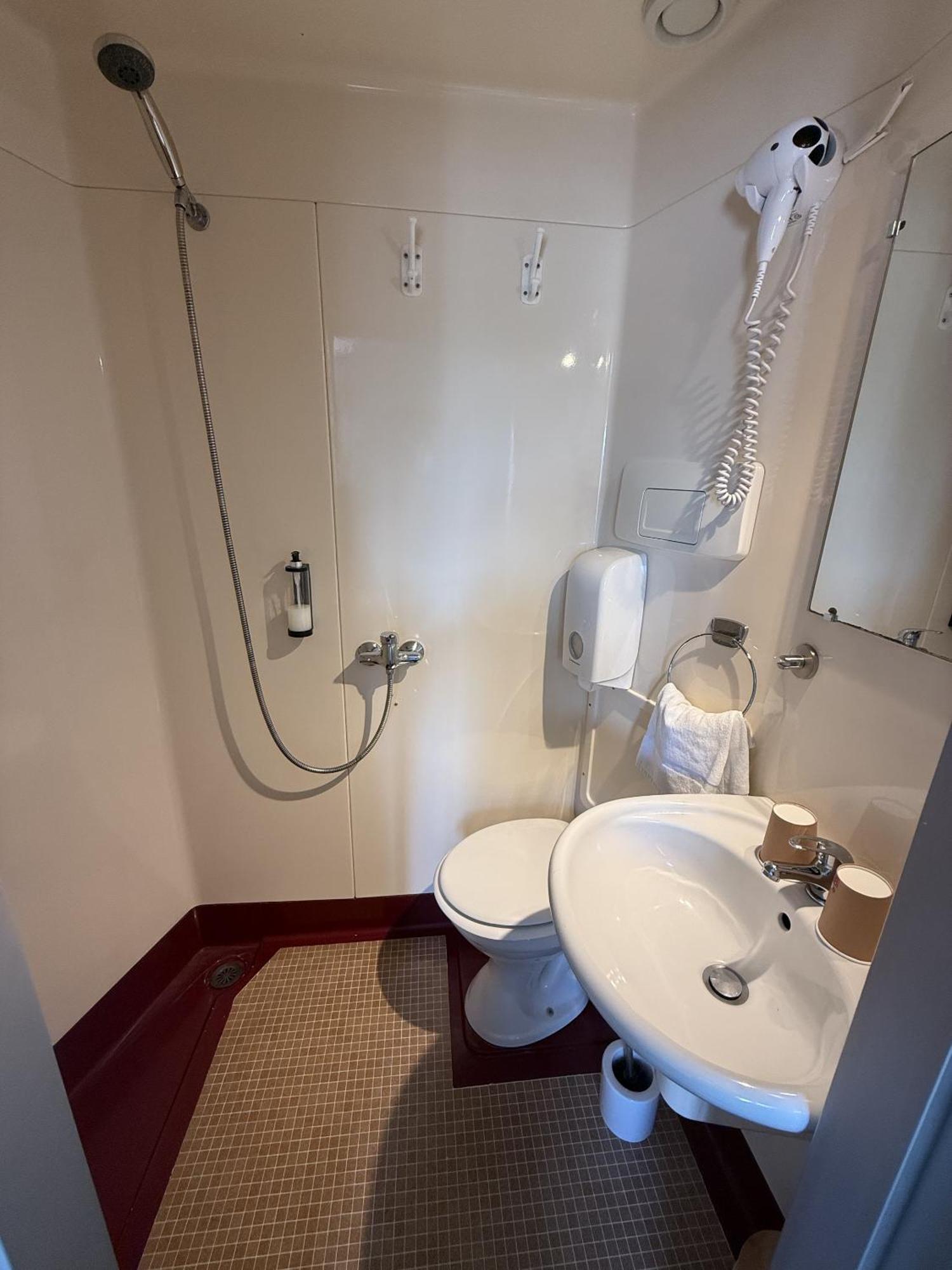 Hotel Des Pins ジュルヴィル・レ・パン 部屋 写真
